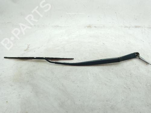 front-windshield-wiper-arm-kia-sportage-iii-sl-2009-2010-2011-2012-2013-2014-2015-2016-2017-24049232 main image