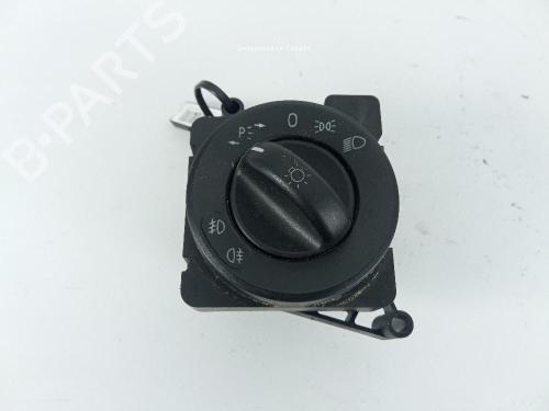 Used Headlight switch Headlight switch VW CRAFTER 30-50 Van (2E_) 2.0 TDI (109 hp) 24041513 24041513