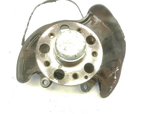 Used Right front steering knuckle MERCEDES-BENZ C-CLASS (W203) C 220 CDI (203.008) (150 hp) 19484850