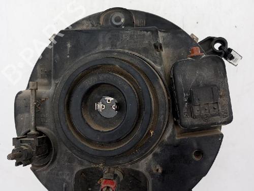 Used Left headlight JEEP CHEROKEE (KJ) 2.8 CRD 4x4 (163 hp) 18361859
