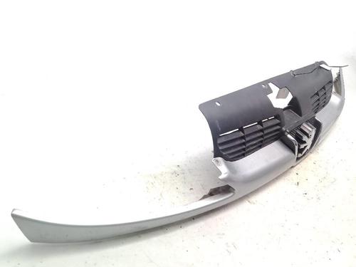 Used Grille PEUGEOT 206 Hatchback (2A/C) 1.9 D (69 hp) 24970148