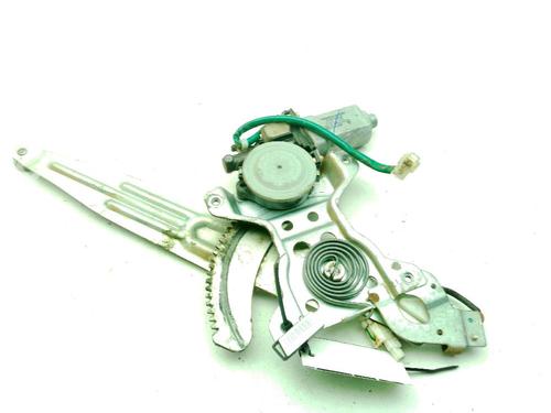 Rudehejsemekanisme Højre bagtil Rudehejsemekanisme Højre bagtil MITSUBISHI L200 (K7_T, K6_T, K5_T) 2.5 TD 4WD (K74T) (115 hp) 33954029 33954029