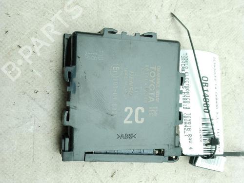 Used Electronic module TOYOTA RAV 4 IV (_A4_) 2.5 Hybrid (AVA42_) (197 hp) 23999557