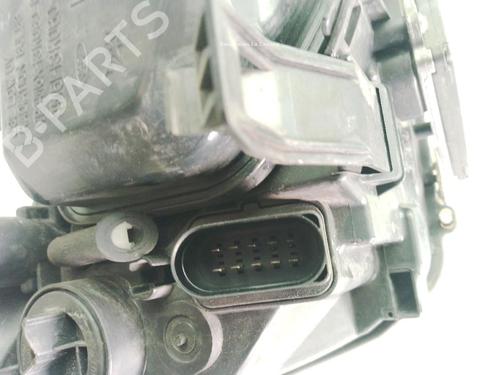 Phare gauche FORD FOCUS II (DA_, HCP, DP) 2.0 TDCi | BP29821724C28