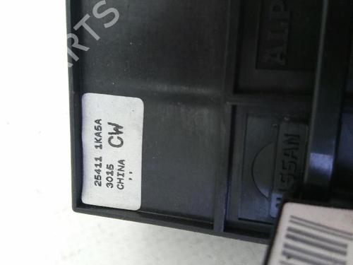 Right front window switch NISSAN LEAF (ZE0) Electric | BP18371166I26 