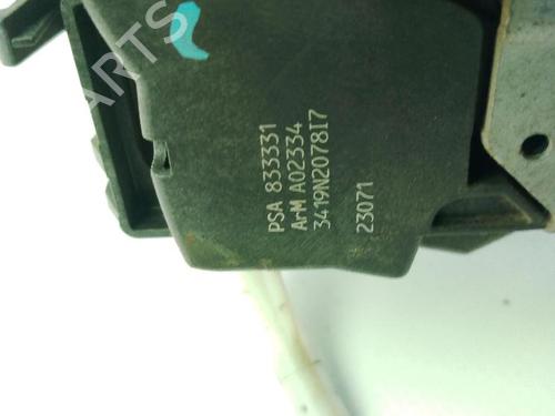 Rear right lock PEUGEOT 5008 (0U_, 0E_) 2.0 HDi 150 / BlueHDi 150 | BP29875673C99 