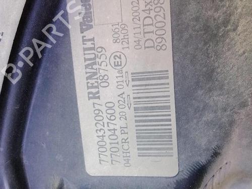 Lampa przednia prawa RENAULT SCÉNIC I MPV (JA0/1_, FA0_) 1.4 16V (JA0D, JA1H, Ja0W, JA10) | BP29628325C29 