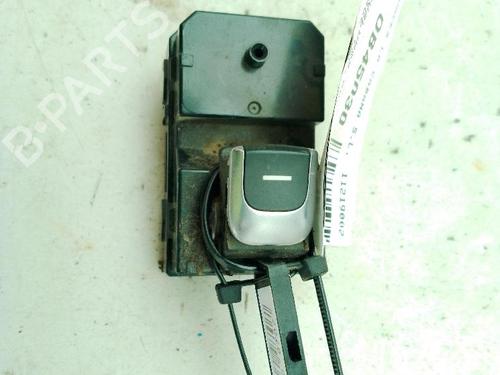 Used Left rear window switch KIA SPORTAGE IV (QL, QLE) 1.7 CRDi (141 hp) 25984570