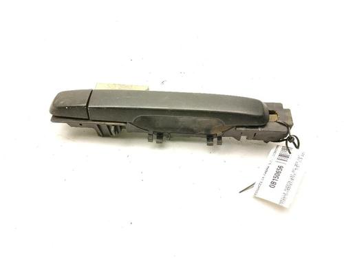 Used Front right exterior door handle Front right exterior door handle ISUZU D-MAX II (TFR, TFS) 1.9 Ddi (TFR87J) (163 hp) 40121796 40121796