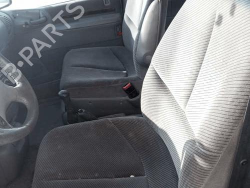 Front right window mechanism CHRYSLER VOYAGER / GRAND VOYAGER III (GS_, NS_) 2.4 i | BP18374858C23 