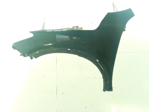 Forkjerm venstre INFINITI Q30 1.5 D (109 hp) 31352159