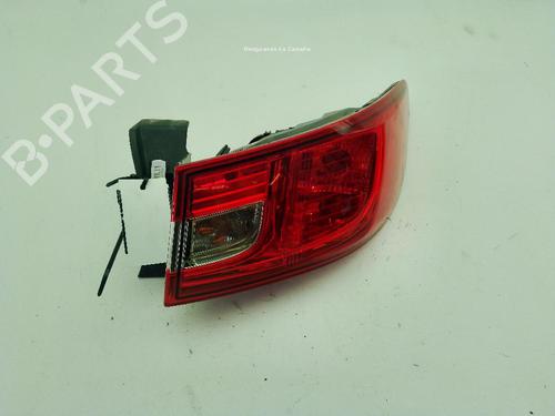 Used Right taillight RENAULT CLIO IV (BH_) 1.2 TCe 120 (BHM0) (120 hp) 29583191