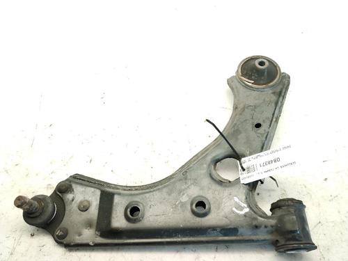 Used Right front suspension arm Right front suspension arm OPEL CORSA E (X15) 1.3 CDTI (08, 68) (75 hp) 26571998 26571998