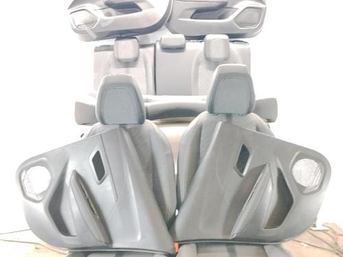Used Seats set Seats set 39198494 39198494