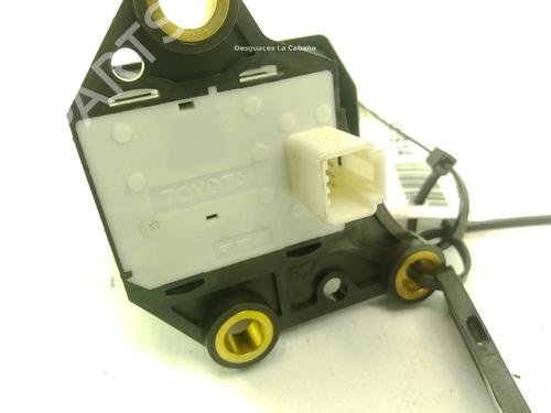 Switch TOYOTA AVENSIS Estate (_T27_) 2.0 D-4D (WWT271_) | BP18372395I30 
