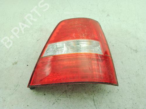 Right taillight KIA SORENTO I (JC) 2.5 CRDi | BP27555798C35 