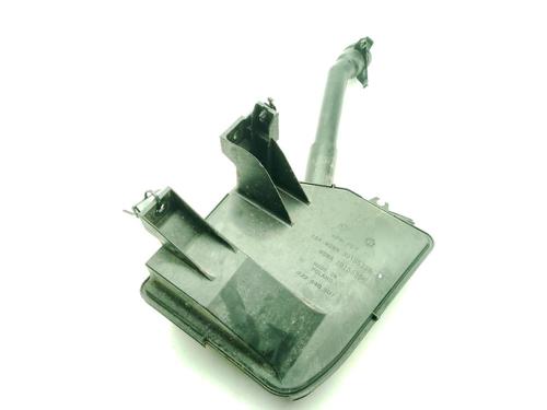 windscreen-washer-tank-opel-astra-k-sports-tourer-b16-2015-2016-2017-2018-2019-2020-2021-2022-32182664 main image