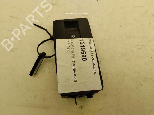 Used Right front window switch OPEL INSIGNIA A (G09) [2008-2017]  32490740