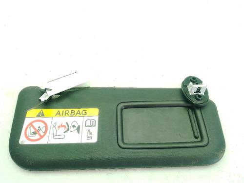 right-sun-visor-toyota-corolla-estate-_e21_-2019-35800235 main image