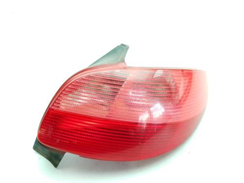 Used Right taillight Right taillight PEUGEOT 206 Hatchback (2A/C) 1.6 i (89 hp) 33871663 33871663