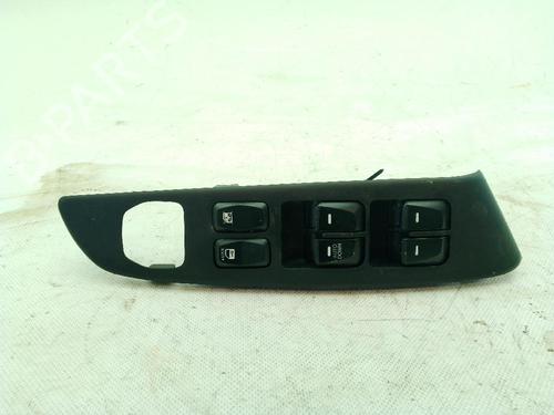Used Left front window switch HYUNDAI ix35 (LM, EL, ELH) 1.7 CRDi (116 hp) 26728518