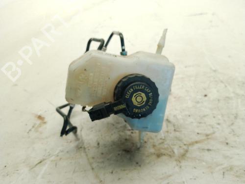 Used Brake master cylinder Brake master cylinder BMW X1 (E84) sDrive 18 d (143 hp) 25889363 25889363