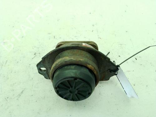 Used Engine mount LAND ROVER RANGE ROVER SPORT I (L320) 2.7 D 4x4 (190 hp) 30146110