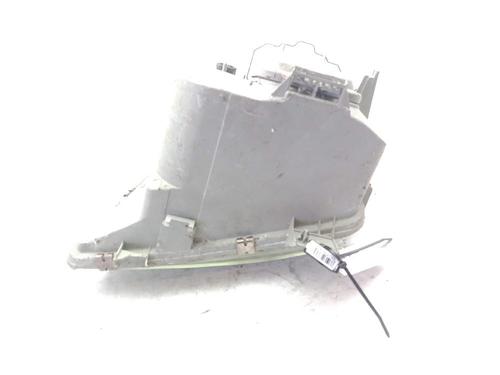 Right headlight MERCEDES-BENZ VITO Van (W638) 108 CDI 2.2 (638.094) | BP23998566C29 