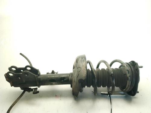 Used Left front shock absorber Left front shock absorber TOYOTA C-HR (_X1_) 1.8 Hybrid (ZYX10_, ZYX11_) (98 hp) 23999132 23999132