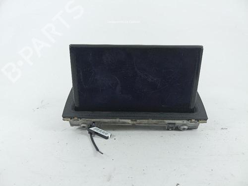 Used Display monitor AUDI A3 Sportback (8VA, 8VF) 1.6 TDI (110 hp) 18375491
