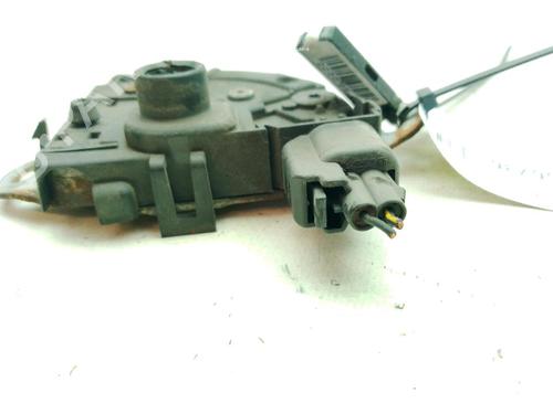Hood lock FORD FOCUS I (DAW, DBW) 1.6 16V | BP27647779C133 