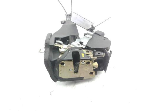 Used Rear left lock TOYOTA RAV 4 II (_A2_) 2.0 D 4WD (CLA20_, CLA21_, CLA20R, CLA21R) (116 hp) 20935667