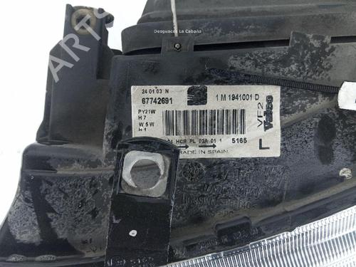 Left headlight SEAT LEON (1M1) | BP30099341C28