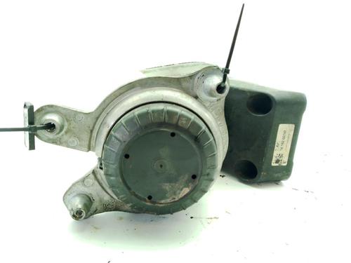 Used Engine mount Engine mount MERCEDES-BENZ E-CLASS (W213) E 220 d (213.004) (194 hp) 35721072 35721072
