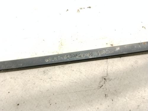 Used Front windshield wiper arm Front windshield wiper arm BMW 1 (F20) 118 d (143 hp) 36496910 36496910