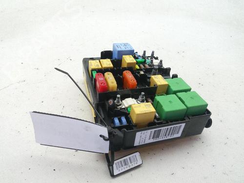 Fuse box CITROËN SPACETOURER Bus (V_) 2.0 BlueHDi 150 | BP20505872E1 