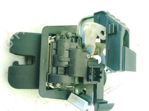 Tailgate lock AUDI A4 B8 Avant (8K5) 2.0 TDI | BP27979143C101 
