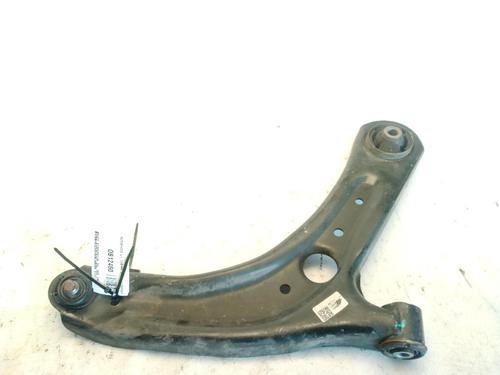 Used Right front suspension arm HYUNDAI i20 III (BC3, BI3) 1.0 T-GDI (101 hp) 27924640