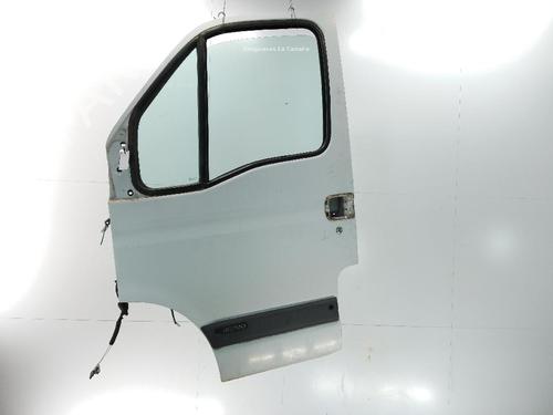 Used Left front door RENAULT MASTER II Van (FD) 2.5 dCi (120 hp) 25781532