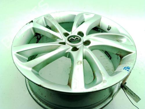 Cerchio INFINITI Q30 1.5 D (109 hp) 31694797