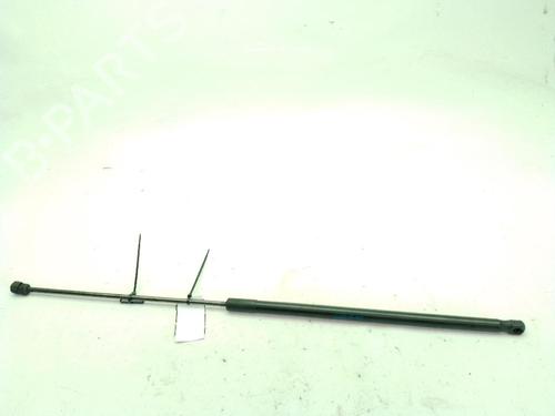 hood-lift-support-audi-a3-8v1-8vk-2012-2013-2014-2015-2016-2017-2018-2019-2020-34535208 main image