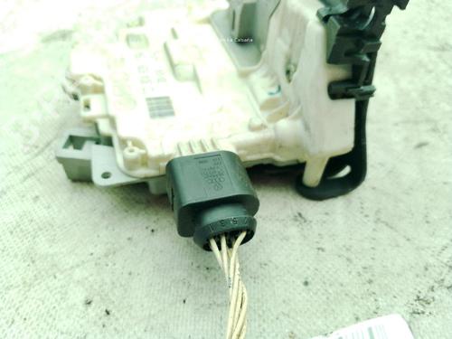 Rear left lock VW PASSAT B6 (3C2) 2.0 TDI | BP27514262C100 