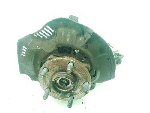 Used Right front steering knuckle TOYOTA AURIS (_E18_) 1.4 D-4D (NDE180_, NDE180R) (90 hp) 30844727