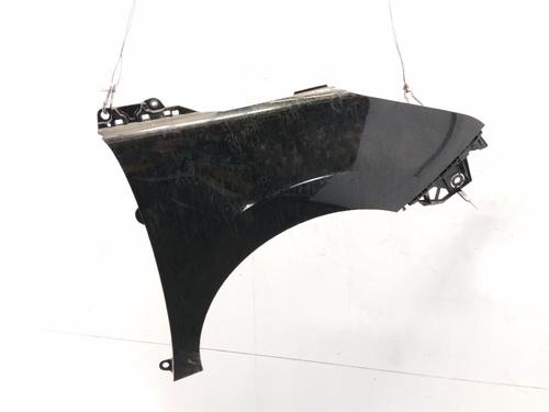 Used Right front fenders Right front fenders 36662914 36662914