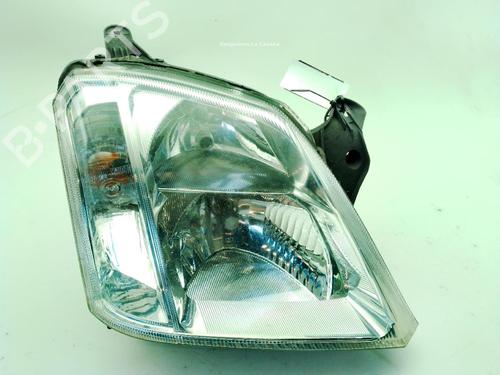 Used Right headlight OPEL MERIVA A MPV (X03) 1.7 DTI (E75) (75 hp) 30455642