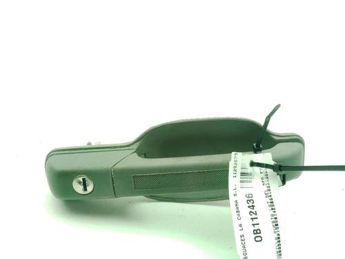 Used Front right exterior door handle Front right exterior door handle IVECO DAILY II Van 30-8 (12914111, 12914112, 12914117, 12914131, 12914137,... (75 hp) 33954046 33954046