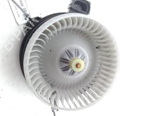 Used Heater blower motor FORD MONDEO V Hatchback (CE) 2.0 EcoBlue (150 hp) 24044785