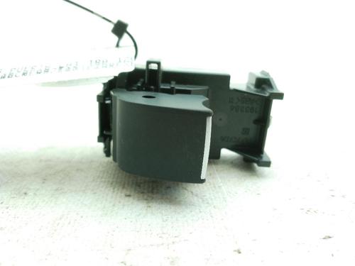 left-rear-window-switch-toyota-corolla-estate-_e21_-2019-24544815 main image