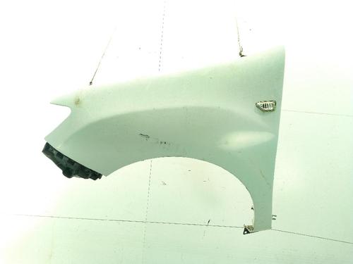 Used Left front fenders DACIA SANDERO II 1.5 dCi 75 / Blue dCi 75 (B8JW, B8M4, B8AH, B8M7, B8M6) (75 hp) 31583340