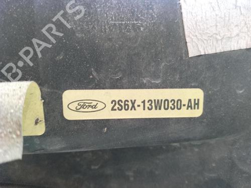 Left headlight FORD FIESTA V (JH_, JD_) 1.4 16V | BP25612915C28 